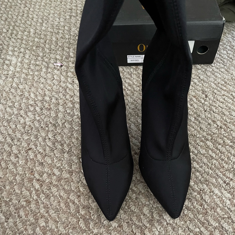 Black Boots